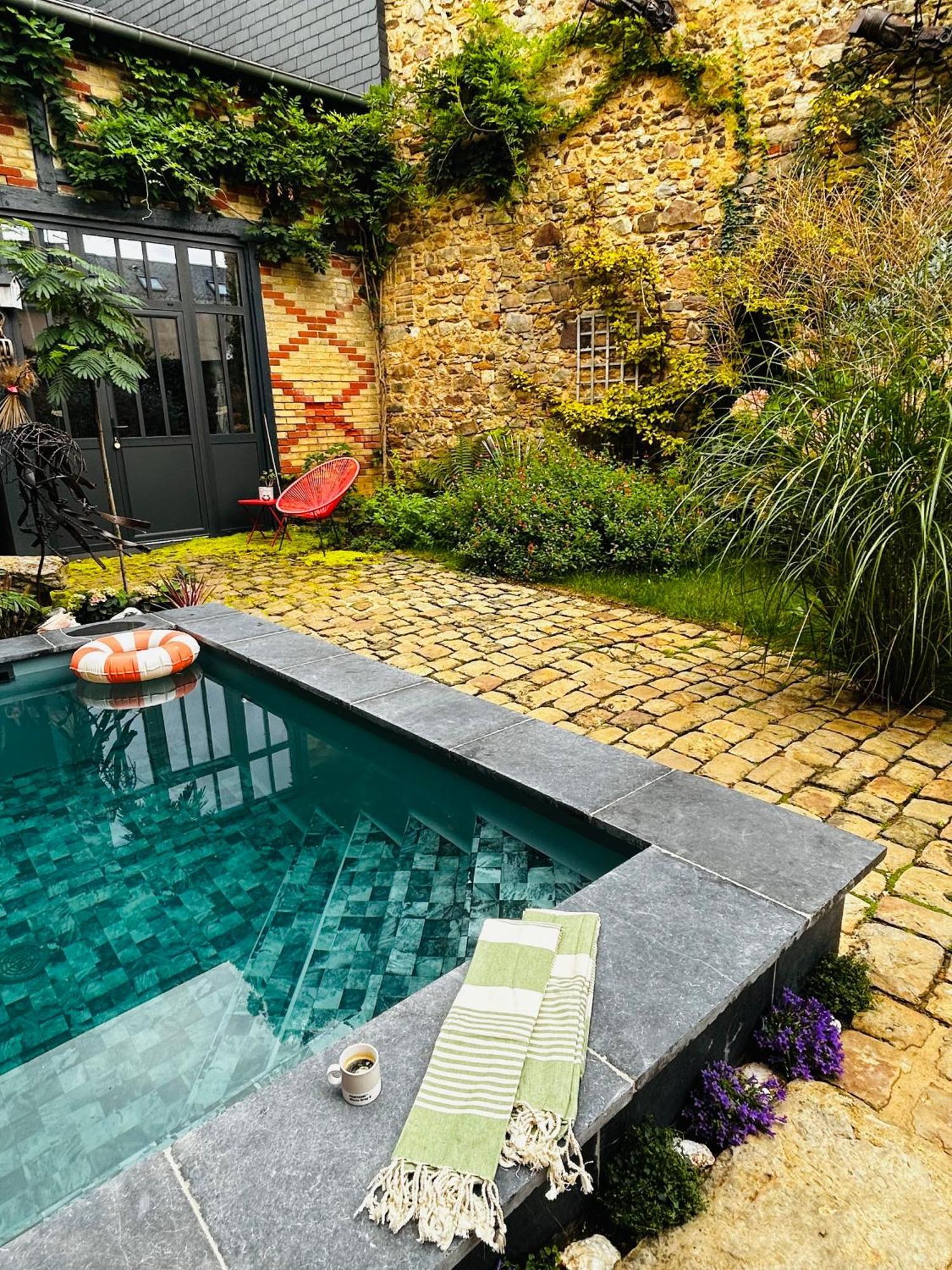 Bed and Breakfast L'Atelier Planqué à Le Mans Extérieur photo
